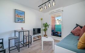 Air-Conditioned Apartment Terrace Gare St Charles